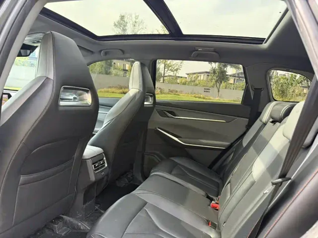 Changan CS75 Plus — Фото автомобиля 16
