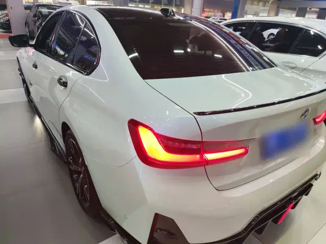 BMW 3 Series — Фото автомобиля 4
