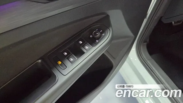 Volkswagen Golf Golf 8 поколение 2.0 TDI Prestige — Фото автомобиля 11