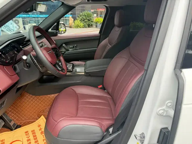 Land Rover Range Rover Sport — Фото автомобиля 8