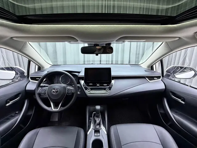 Toyota Corolla — Фото автомобиля 9
