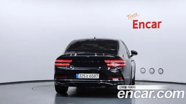 Genesis G80 RG3 — Фото автомобиля 3