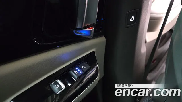 Kia Canival Carnival 4 поколение Бензин 9 мест Hi-Limousine — Фото автомобиля 17