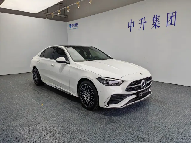 Mercedes-Benz C-Class — Фото автомобиля 3