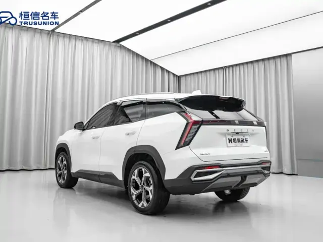 Geely Boyue L — Фото автомобиля 7