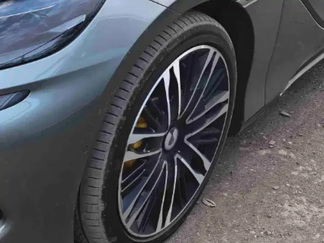 Denza Z9GT — Фото автомобиля 7