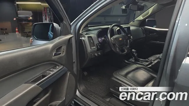 Chevrolet Colorado — Фото автомобиля 10