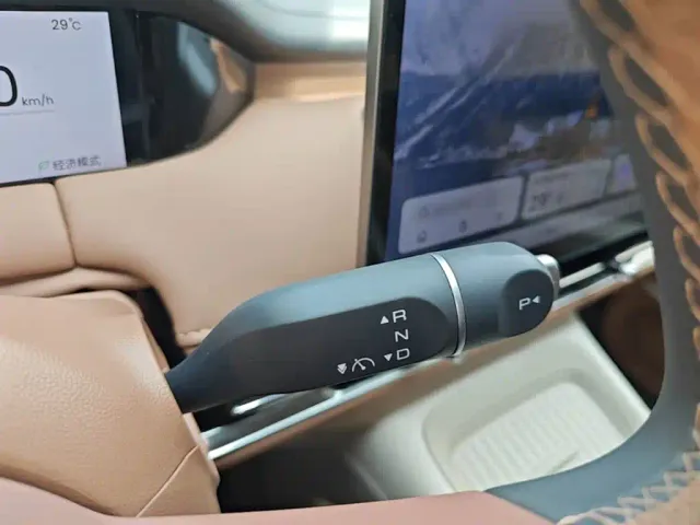 Wuling Bingo S — Фото автомобиля 13