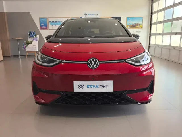 Volkswagen ID.3 — Фото автомобиля 2