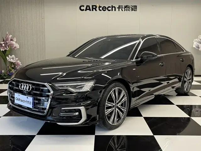 Фотография автомобиля — Audi A6L