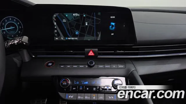 Hyundai Avante CN7 — Фото автомобиля 11