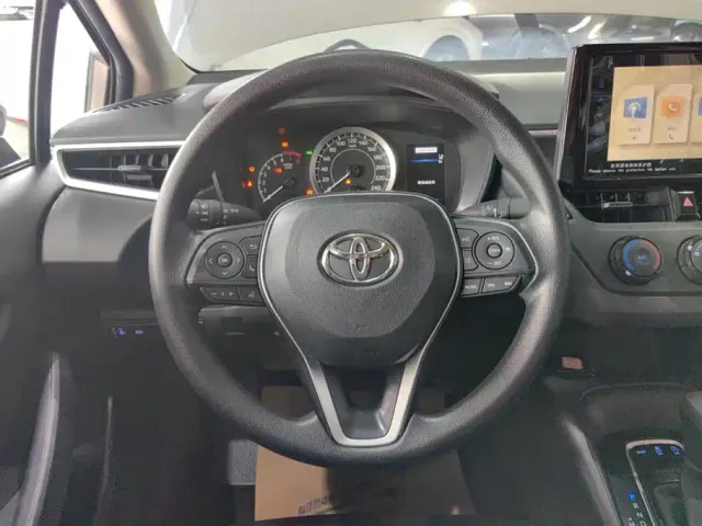Toyota Corolla — Фото автомобиля 15