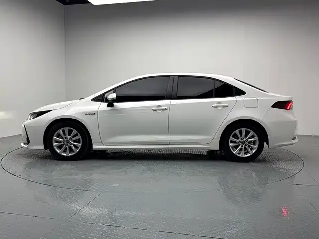 Toyota Corolla — Фото автомобиля 4