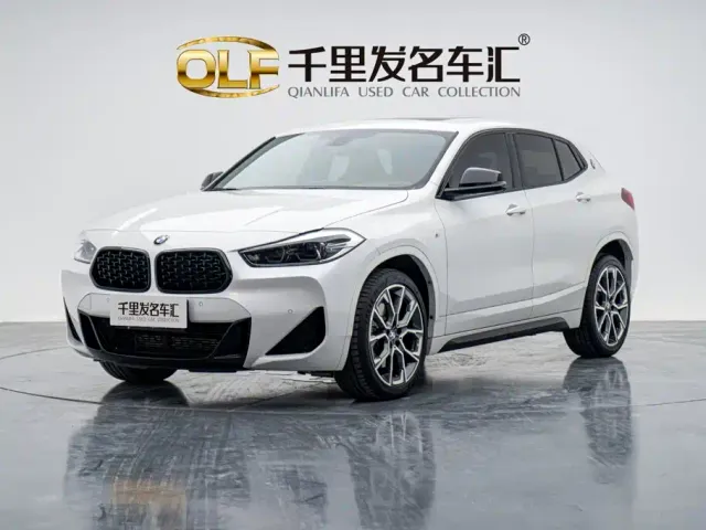 Фотография автомобиля — BMW X2