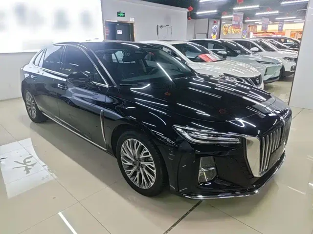 Hongqi H5 — Фото автомобиля 3