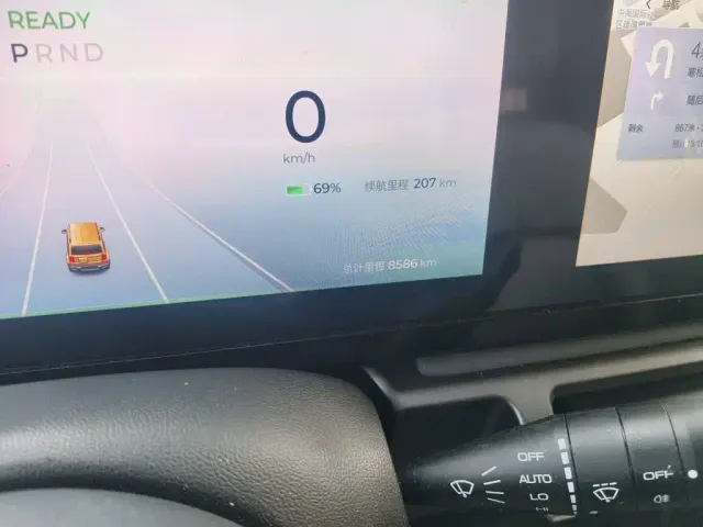 Baojun Yep — Фото автомобиля 8