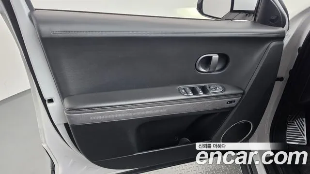 Hyundai Ioniq 5 New — Фото автомобиля 24