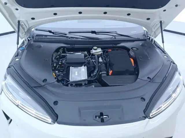 BYD Seal 07 DM-i — Фото автомобиля 10