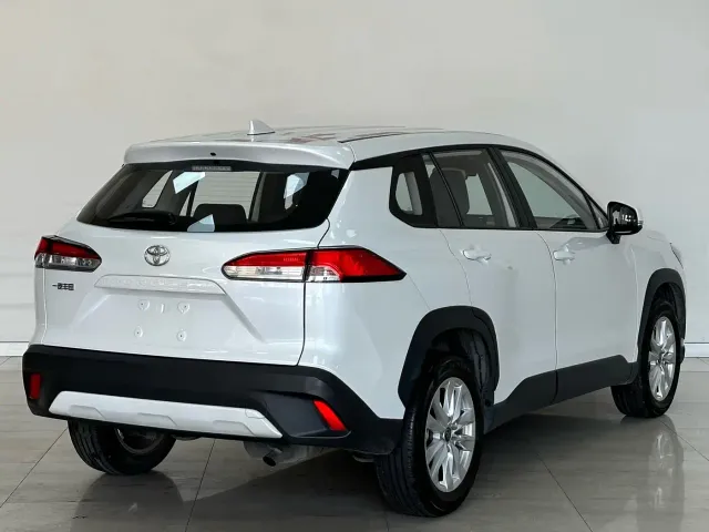 Toyota Corolla Cross — Фото автомобиля 6
