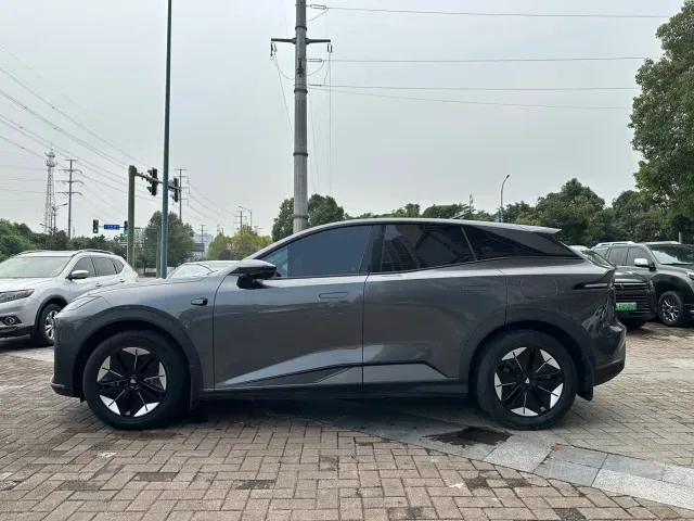 Deepal S07 — Фото автомобиля 4