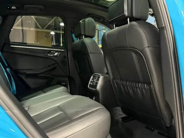 Porsche Macan — Фото автомобиля 11