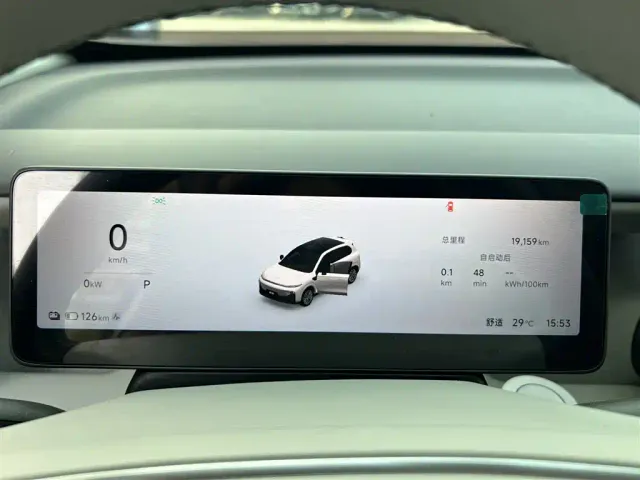 Leapmotor B10 — Фото автомобиля 7