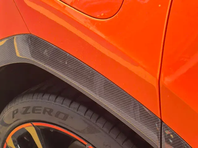 Lamborghini Urus — Фото автомобиля 13