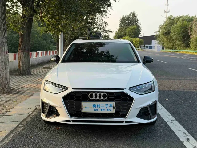 Audi A4L — Фото автомобиля 2