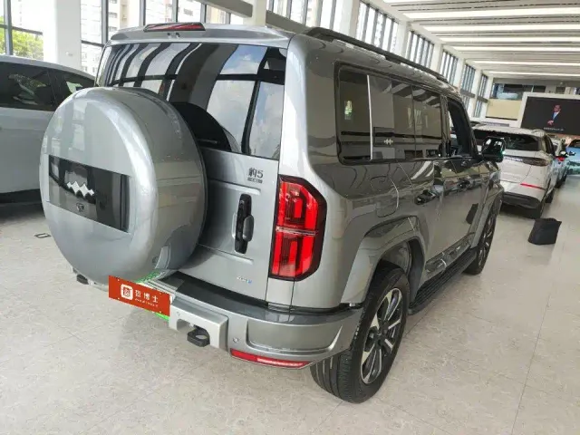 BYD FangChengBao Leopard 5 — Фото автомобиля 4