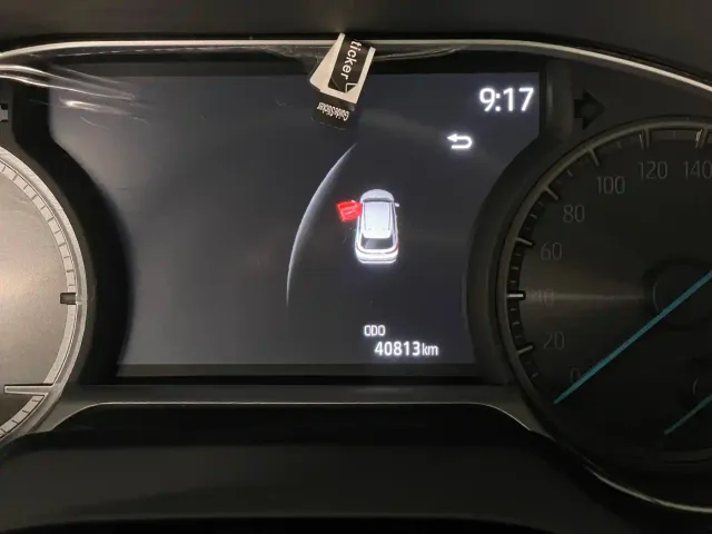 Toyota Harrier — Фото автомобиля 19