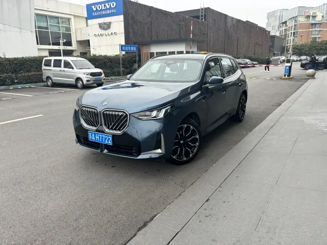 Фотография автомобиля — BMW X3