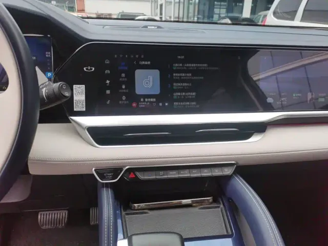 Geely Xingyue L — Фото автомобиля 12
