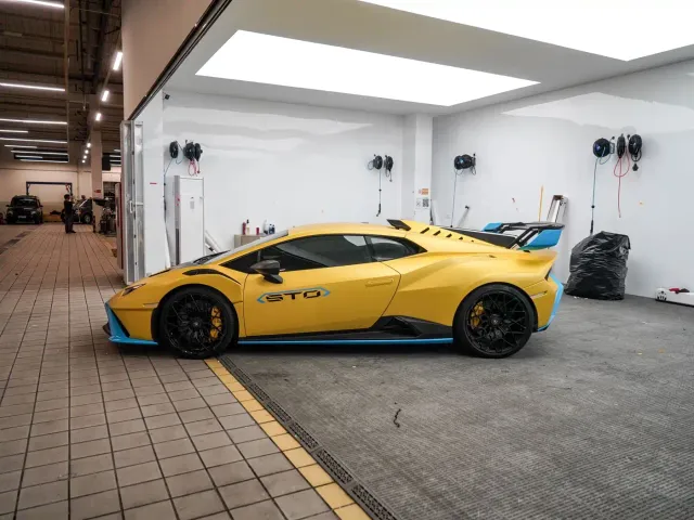 Lamborghini Huracan — Фото автомобиля 2