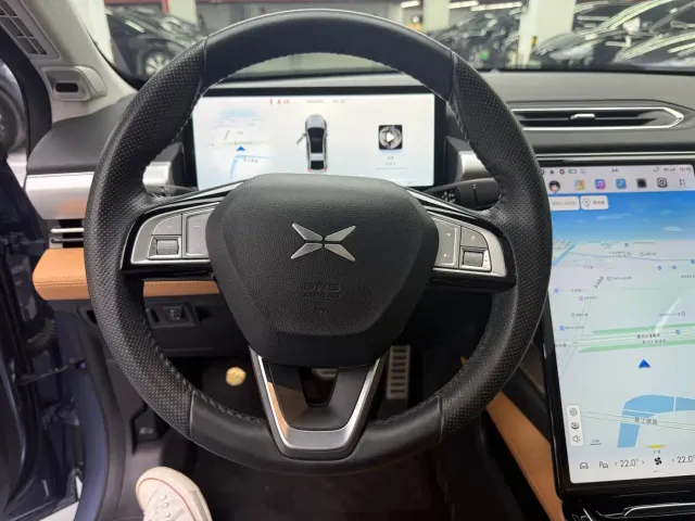 Xpeng P5 — Фото автомобиля 6