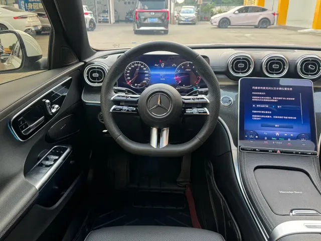 Mercedes-Benz C-Class — Фото автомобиля 10
