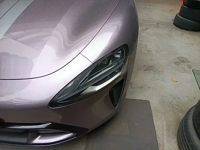 Xiaomi SU7 — Фото автомобиля 23