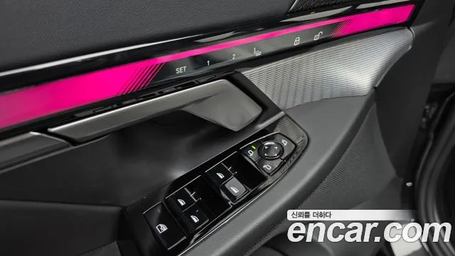 BMW 5 Series — Фото автомобиля 28