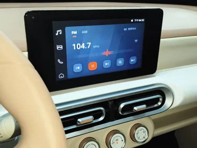 Wuling Hongguang Mini EV — Фото автомобиля 12