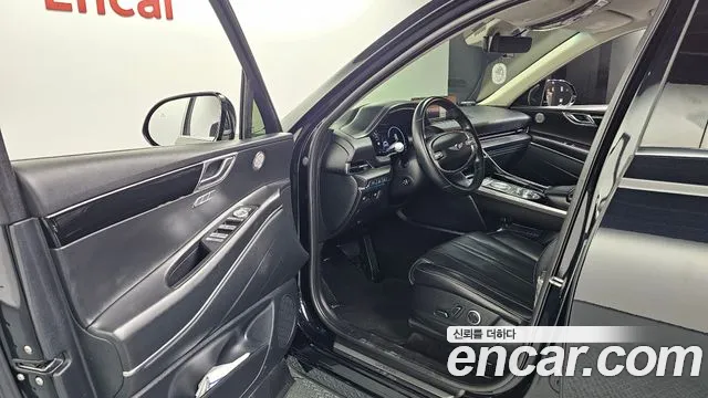 Genesis GV80 — Фото автомобиля 15
