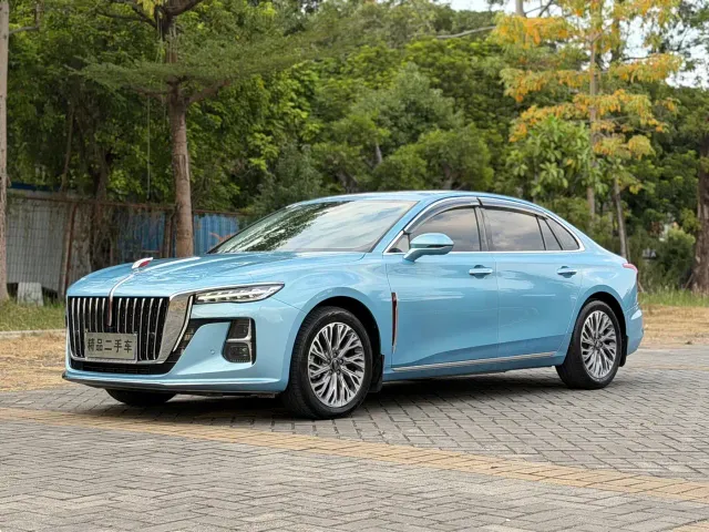 Фотография автомобиля — Hongqi H5