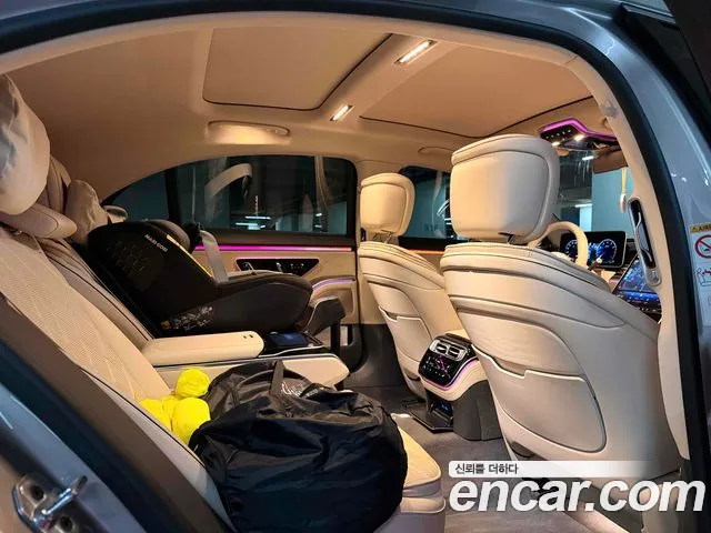 Mercedes-Benz S-Class — Фото автомобиля 2