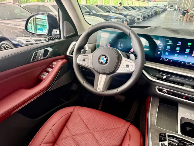 BMW X5 — Фото автомобиля 8