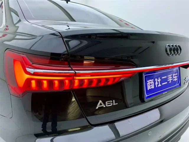 Audi A6L — Фото автомобиля 8