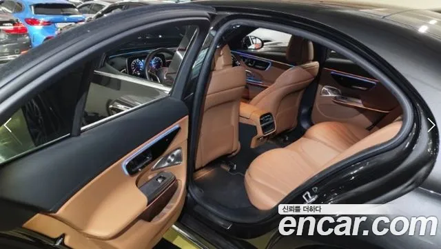 Mercedes-Benz E-Class W214 — Фото автомобиля 11