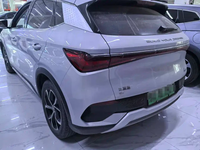 BYD Yuan PLUS — Фото автомобиля 4