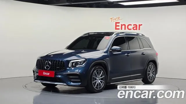 Фотография автомобиля — Mercedes-Benz GLB-Class