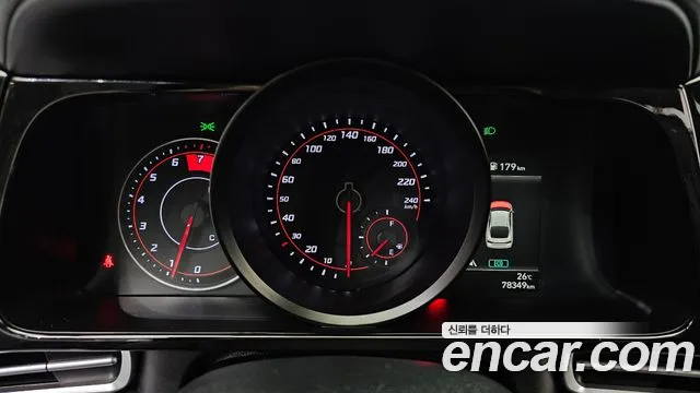 Hyundai AVANTE Avante (CN7) — Фото автомобиля 8