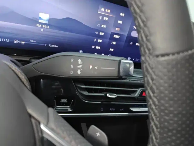 Buick LaCrosse — Фото автомобиля 16