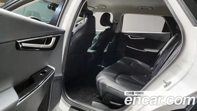 Kia EV6 Long Range — Фото автомобиля 11