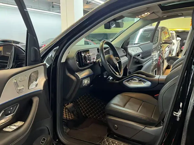 Mercedes-Benz GLE-Class — Фото автомобиля 7